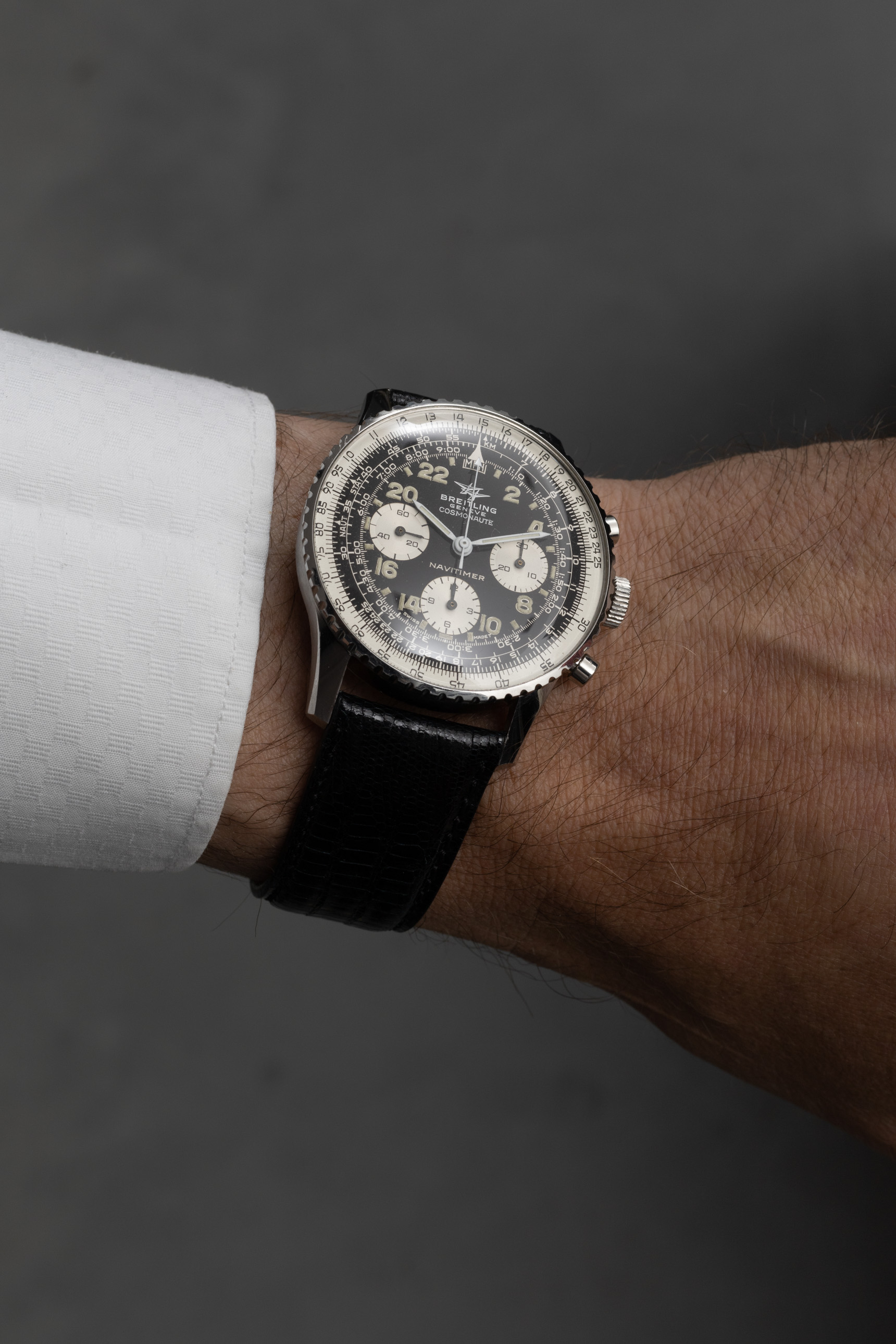 navitimer on wrist