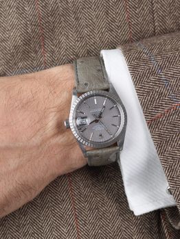 WRIST ICONS Grey taupe ostrich watch strap