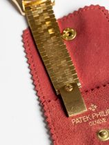 Patek Philippe Patek Philippe Calatrava Ref. 2526 – Serpico y Laino Triple Signed – 18K Yellow Gold (1958)