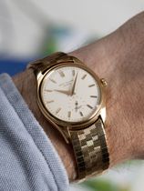 Patek Philippe Patek Philippe Calatrava Ref. 2526 – Serpico y Laino Triple Signed – 18K Yellow Gold (1958)