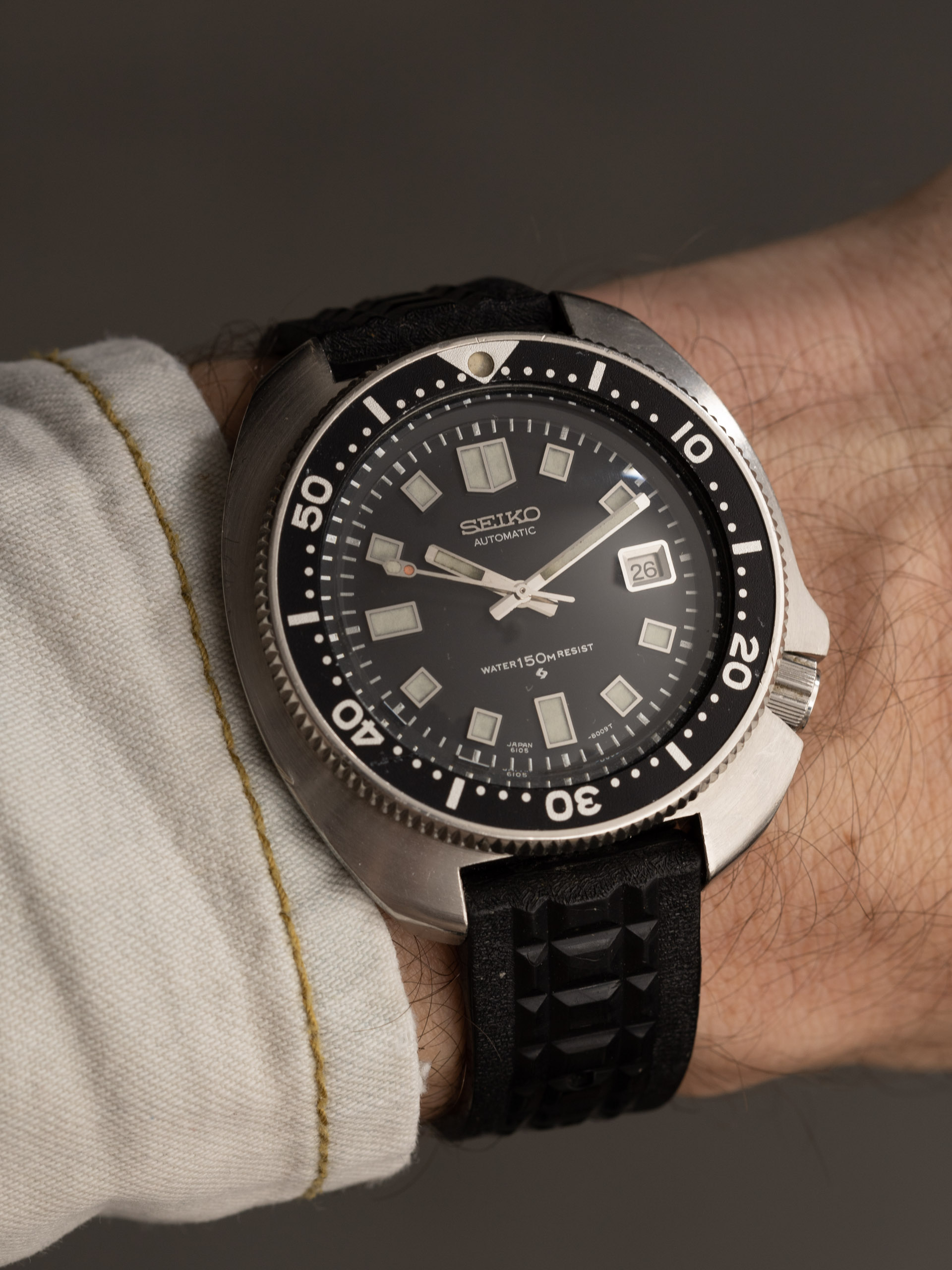 Seiko 6105 online strap